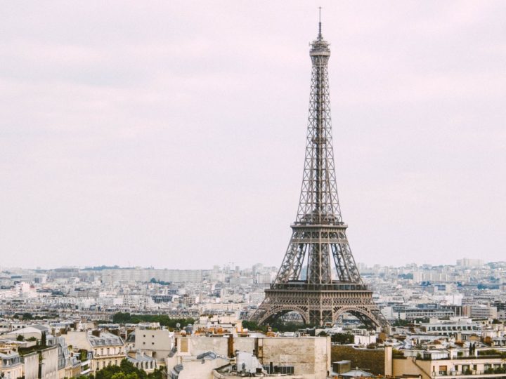 Places to Live a Magical Experience in Paris