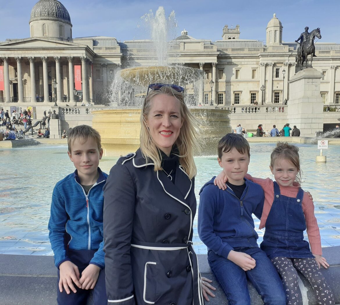 garde d'enfants en anglais à paris